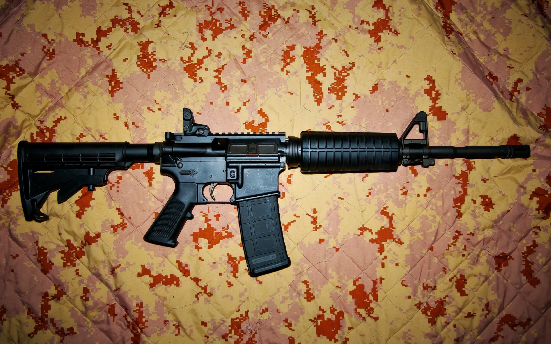 是否应为中小球队设立转播分成倾斜机制，球场转球分队