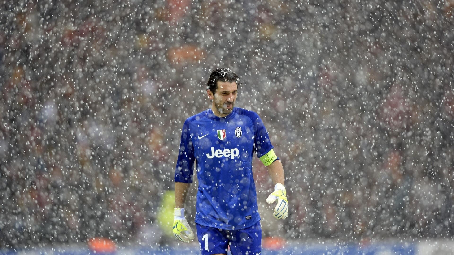 _城市喷泉跑:在水花中奔跑出精彩_,城市喷泉用的什么水