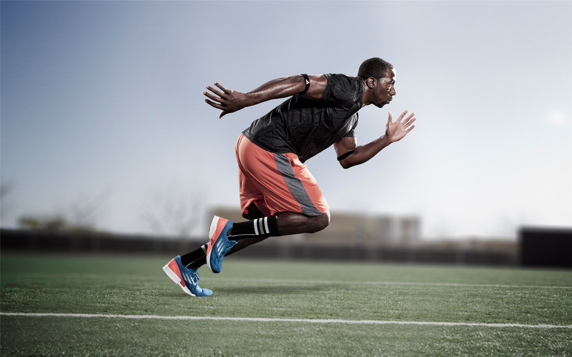 赛事奖品丰富：吸引更多运动员参与，比赛奖品清单