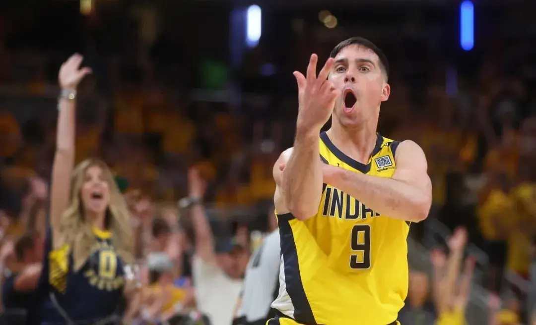 乐鱼体育：76人队新赛季：里德能否在进攻端展现更多技巧，为球队提供更多得分选择？的简单介绍